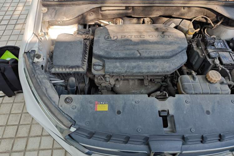 Used Baojun 510 2017 1.5L Manual Luxury Model Engine Bay Right