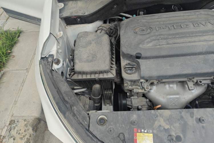 Used Baojun 510 2017 1.5L Manual Fashion Model Engine Bay Right