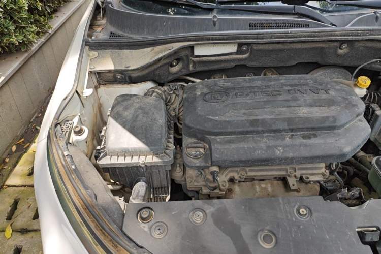 Used Baojun 510 2017 1.5L Manual Luxury Model Engine Bay Right
