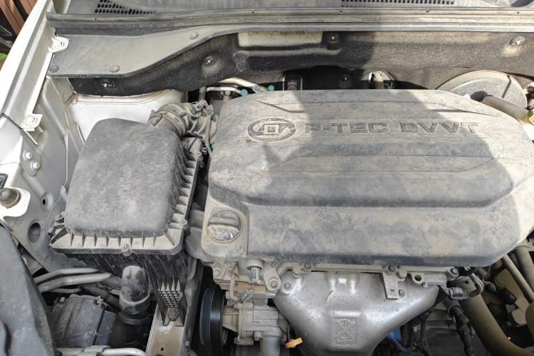 Used Baojun 510 2017 1.5L Manual Luxury Model Engine Bay Right