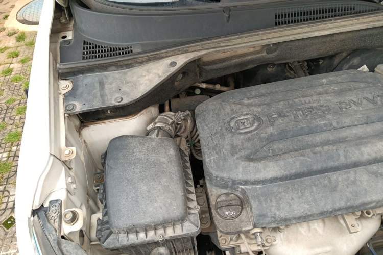 Used Baojun 510 2017 1.5L Manual Luxury Model Engine Bay Right