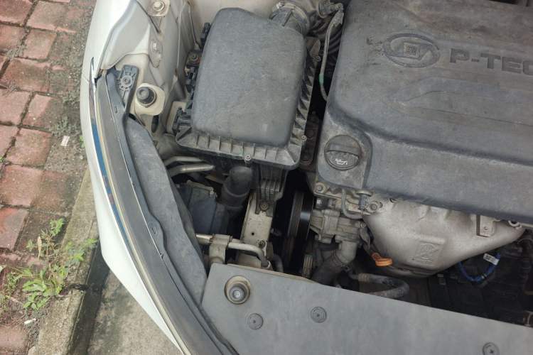 Used Baojun 510 2017 1.5L Manual Luxury Model Engine Bay Right