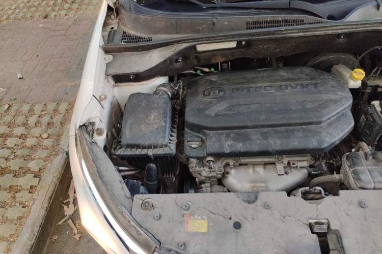 Used Baojun 510 2017 1.5L Automatic Luxury Model Engine Bay Right