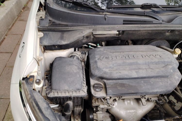 Used Baojun 510 2017 1.5L Manual Luxury Model Engine Bay Right