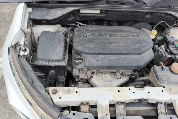 Used Baojun 510 2017 1.5L Automatic Luxury Model Engine Bay Right
