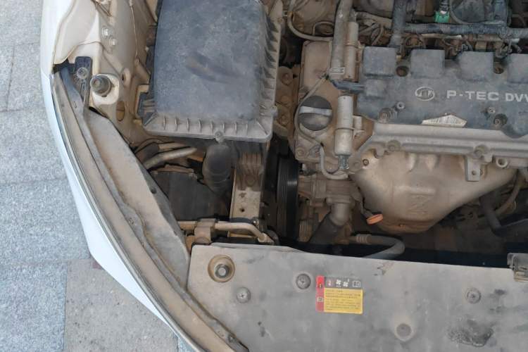 Used Baojun 510 2017 1.5L Automatic Fashion Model Engine Bay Right
