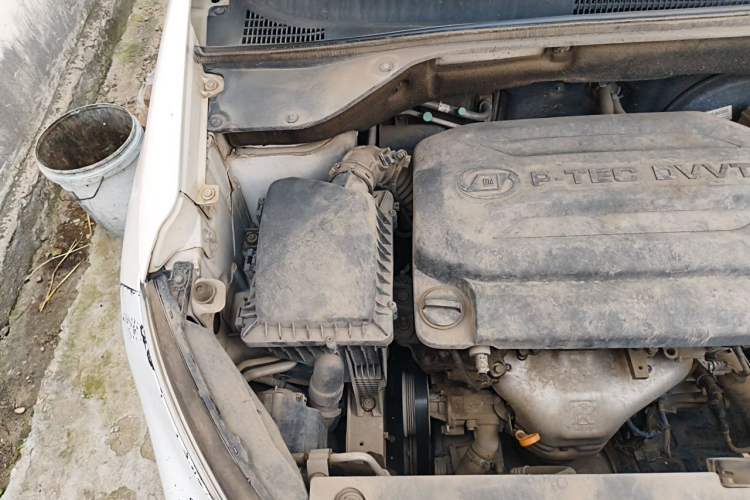 Used Baojun 510 2017 1.5L Manual Luxury Model Engine Bay Right