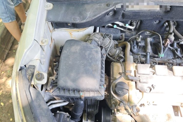 Used Baojun 510 2017 1.5L Manual Fashion Model Engine Bay Right