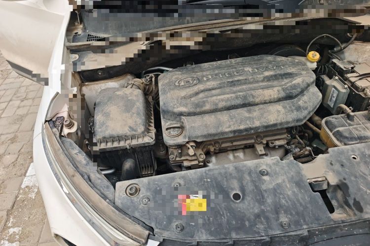 Used Baojun 510 2017 1.5L manual Comfort trim Engine Bay Right