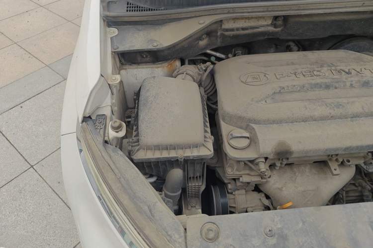 Used Baojun 510 2017 1.5L Manual Luxury Model Engine Bay Right
