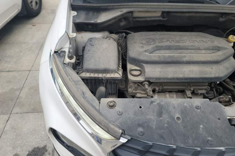 Used Baojun 510 2017 1.5L Manual Luxury Model Engine Bay Right