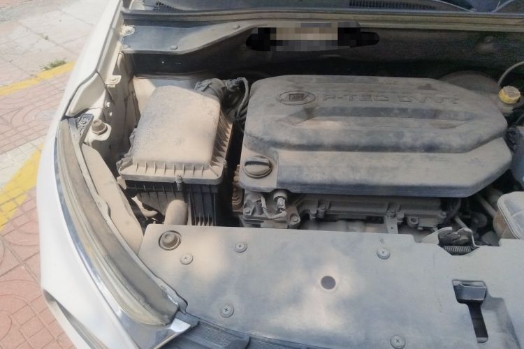 Used Baojun 510 2017 1.5L manual Comfort trim Engine Bay Right