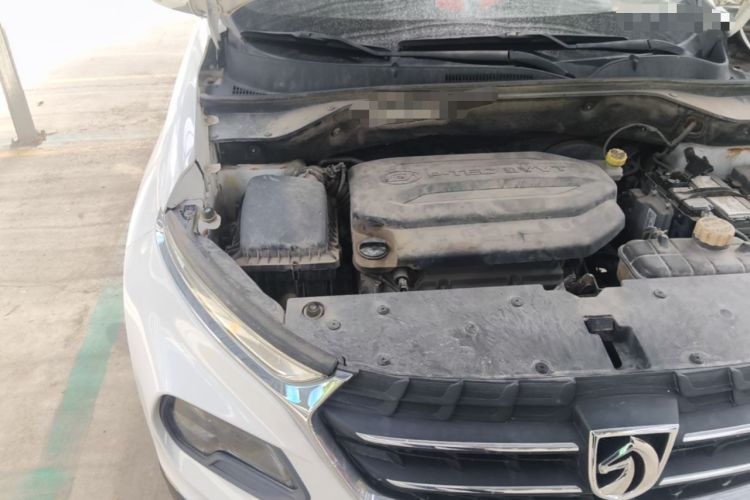 Used Baojun 510 2017 1.5L Manual Fashion Model Engine Bay Right