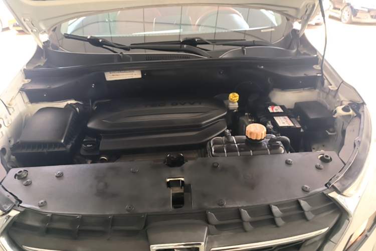 Used Baojun 510 2017 1.5L Manual Luxury Model Engine Bay