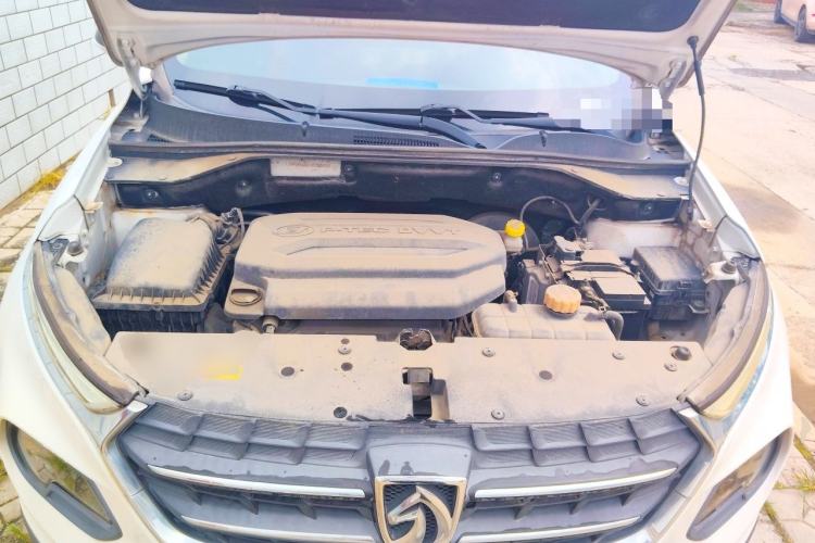 Used Baojun 510 2017 1.5L Manual Luxury Model Engine Bay