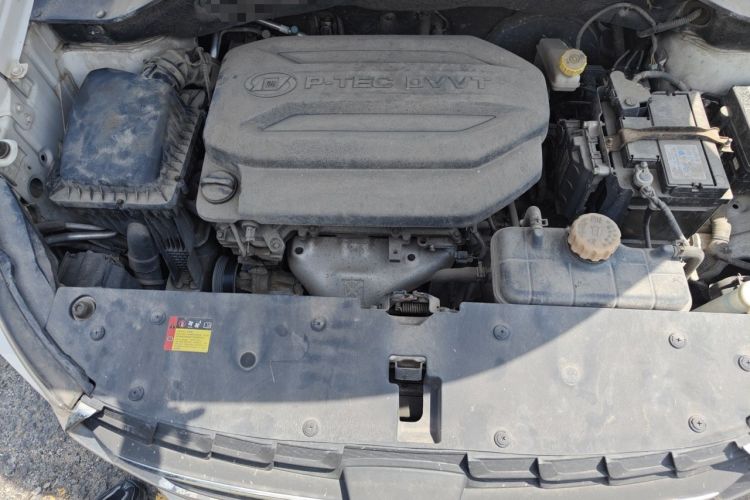 Used Baojun 510 2017 1.5L Automatic Luxury Model Engine Bay