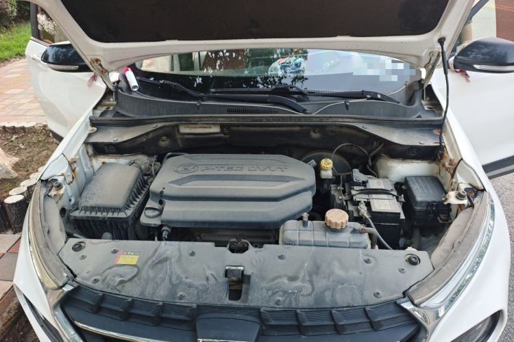 Used Baojun 510 2017 1.5L Manual Luxury Model Engine Bay
