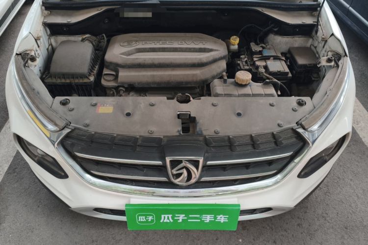 Used Baojun 510 2017 1.5L Automatic Fashion Model Engine Bay