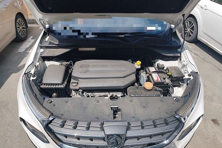 Used Baojun 510 2017 1.5L Manual Luxury Model Engine Bay