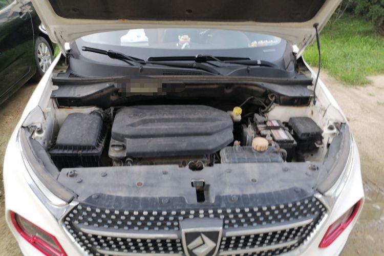 Used Baojun 510 2017 1.5L Manual Luxury Model Engine Bay