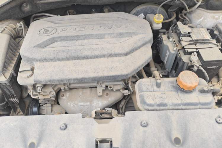 Used Baojun 510 2017 1.5L Manual Luxury Model Engine Bay