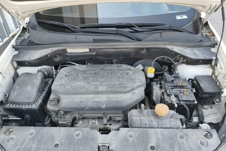 Used Baojun 510 2017 1.5L Manual Luxury Model Engine Bay