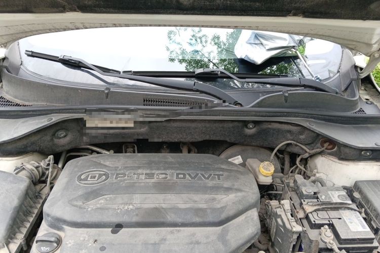 Used Baojun 510 2017 1.5L Automatic Luxury Model Engine Bay