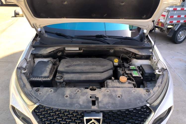 Used Baojun 510 2017 1.5L Manual Luxury Model Engine Bay