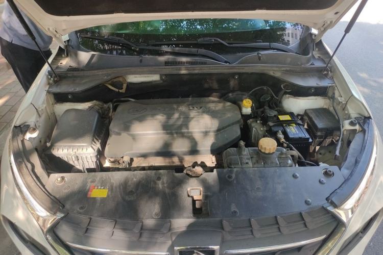 Used Baojun 510 2017 1.5L Manual Fashion Model Engine Bay