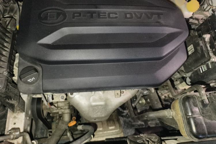 Used Baojun 510 2017 1.5L Automatic Luxury Model Engine Bay