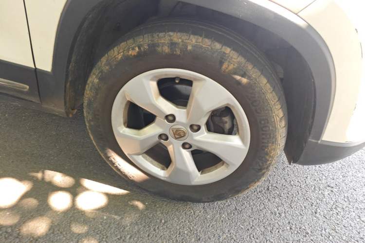 Used Baojun 510 2017 1.5L Automatic Fashion Model Exterior 1