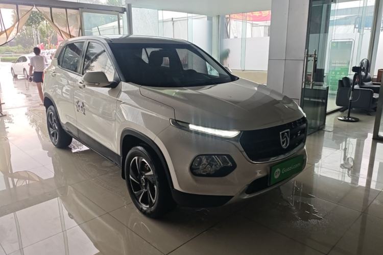 Used Baojun 510 2017 1.5L manual Comfort trim Exterior 1