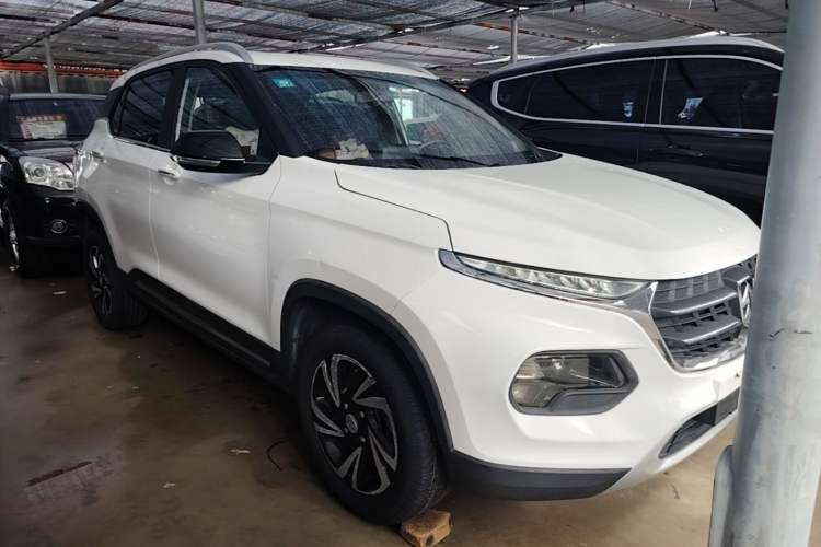 Used Baojun 510 2017 1.5L Automatic Luxury Model Exterior 1