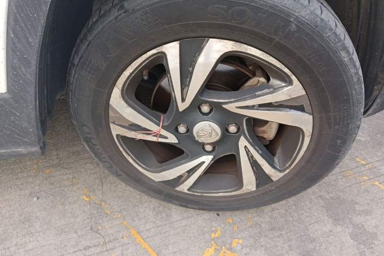 Used Baojun 510 2017 1.5L Manual Luxury Model Exterior 1