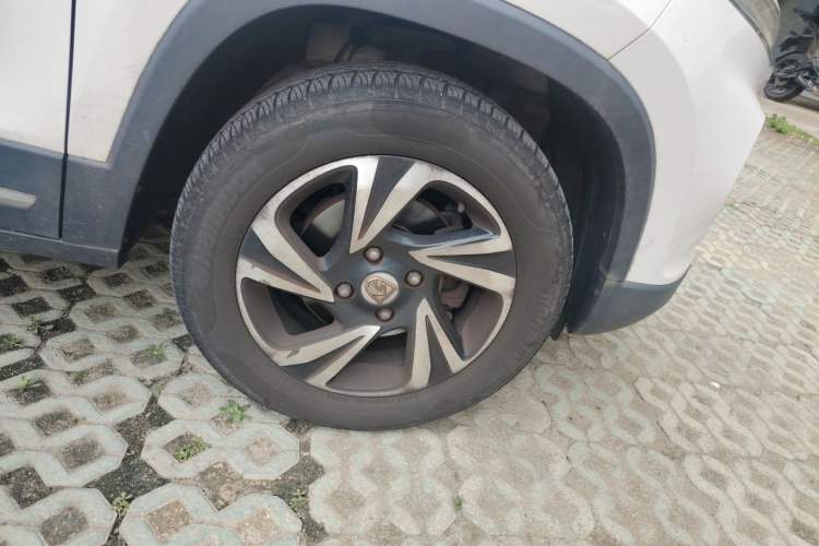 Used Baojun 510 2017 1.5L Manual Luxury Model Exterior 1