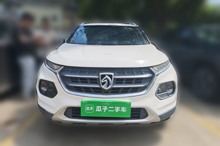 Used Baojun 510 2017 1.5L Manual Luxury Model Exterior 1