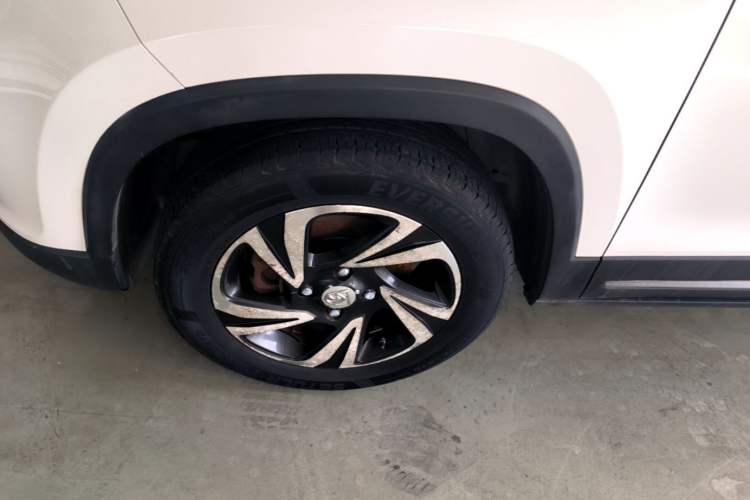 Used Baojun 510 2017 1.5L Manual Luxury Model Exterior 1