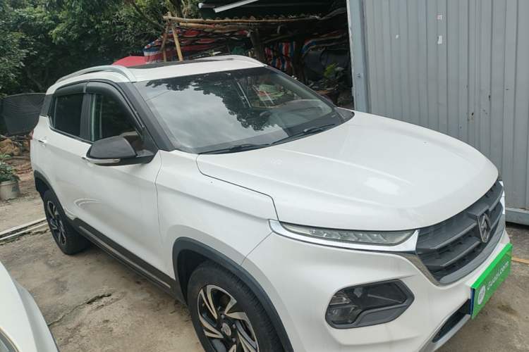 Used Baojun 510 2017 1.5L Automatic Luxury Model Exterior 1