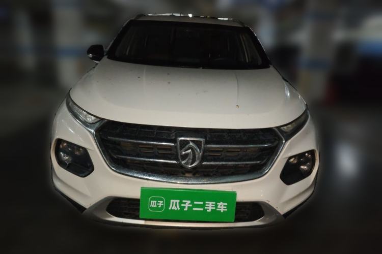 Used Baojun 510 2017 1.5L Manual Luxury Model Exterior 1