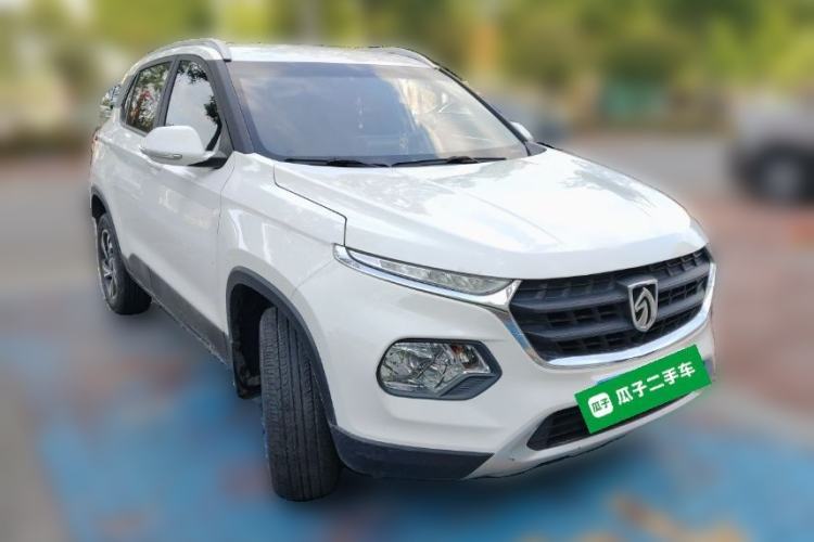 Used Baojun 510 2017 1.5L manual Comfort trim Exterior 2