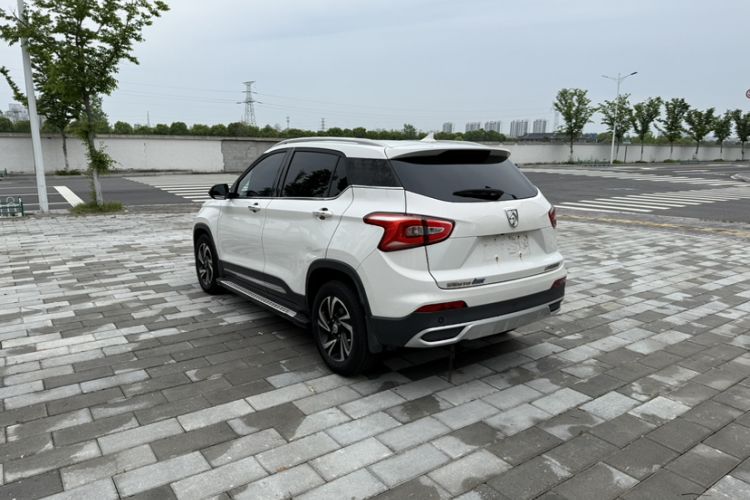 Used Baojun 510 2017 1.5L Automatic Luxury Model Exterior 2