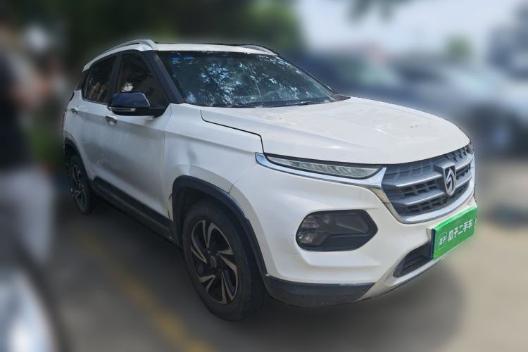 Used Baojun 510 2017 1.5L Manual Luxury Model Exterior 2
