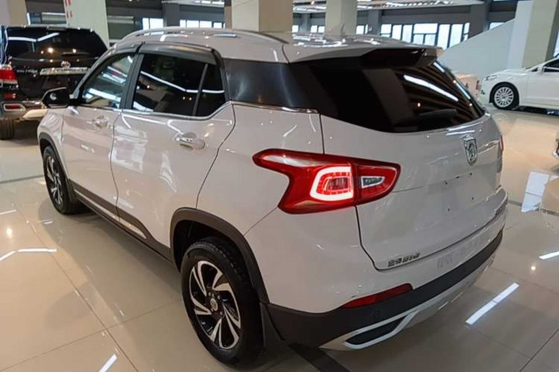 Used Baojun 510 2017 1.5L Manual Luxury Model Exterior 2