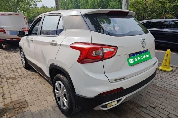 Used Baojun 510 2017 1.5L manual Comfort trim Exterior 2