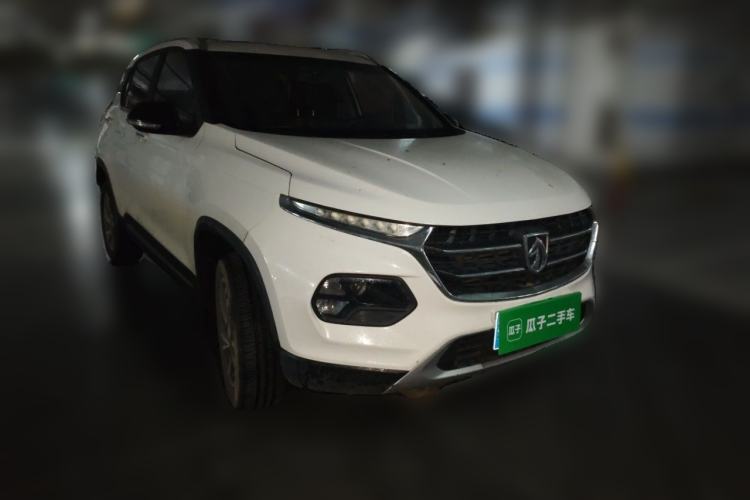 Used Baojun 510 2017 1.5L Manual Luxury Model Exterior 2