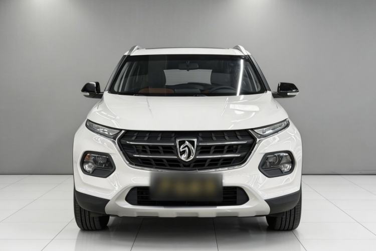 Used Baojun 510 2017 1.5L Manual Luxury Model Exterior 3
