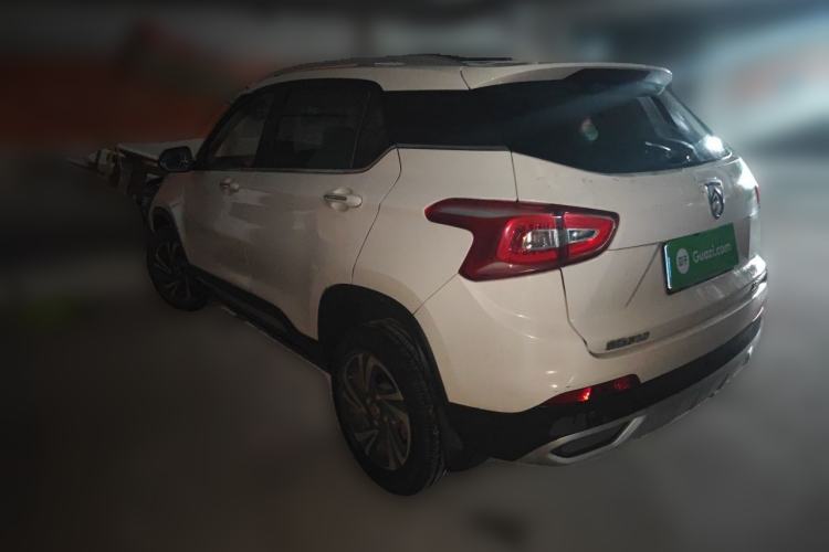 Used Baojun 510 2017 1.5L Manual Luxury Model Exterior 3