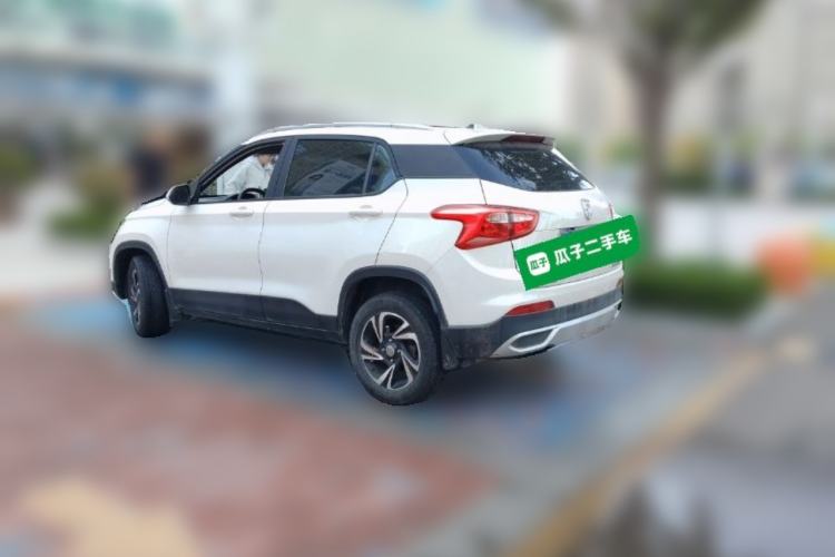 Used Baojun 510 2017 1.5L manual Comfort trim Exterior 3