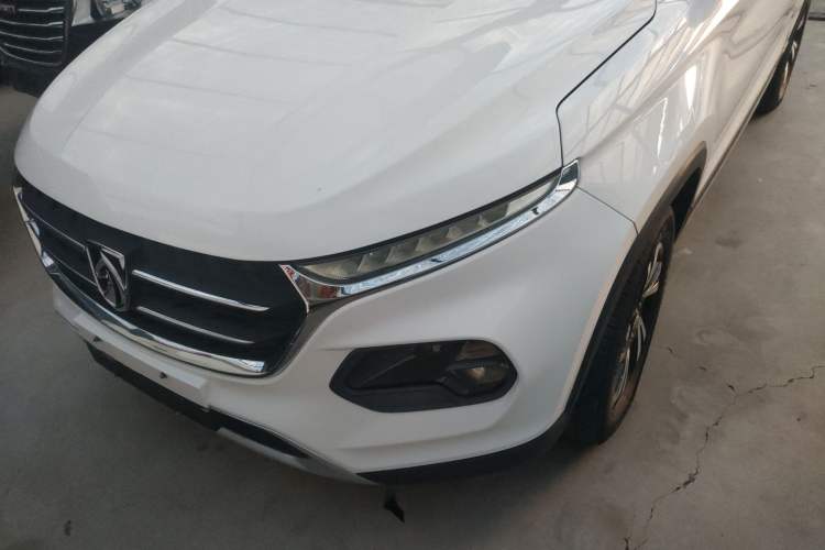 Used Baojun 510 2017 1.5L Automatic Luxury Model Exterior 3
