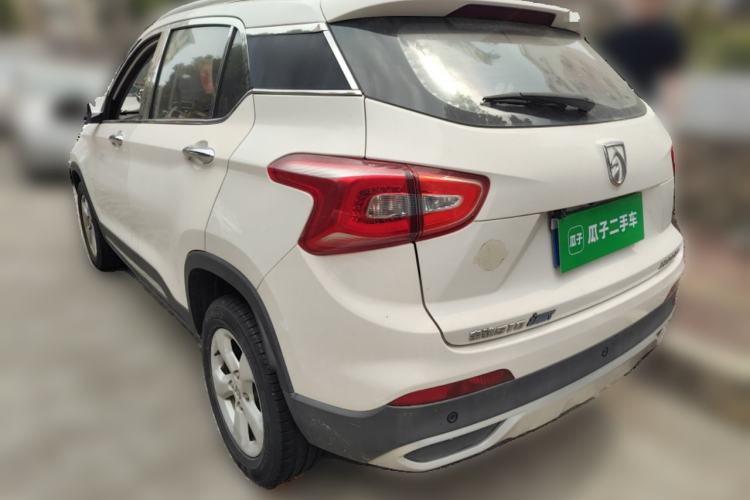Used Baojun 510 2017 1.5L Automatic Fashion Model Exterior 3